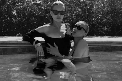 https://s3-eu-west-2.amazonaws.com/kmag/articles/688a2d3f9f50fc6d7ffe2838/Kate-Moss-Chloe-Sevigny-Saint-Laurent-1.jpg