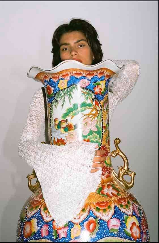 Sandra Kpodonou promuje Porno