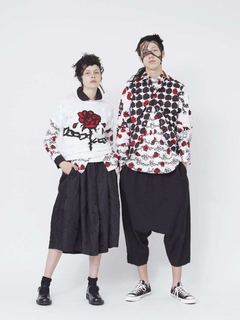 Comme des Garçons stworzyło kolekcję z Nike. Projekty dostępne są w polskim Vitkacu