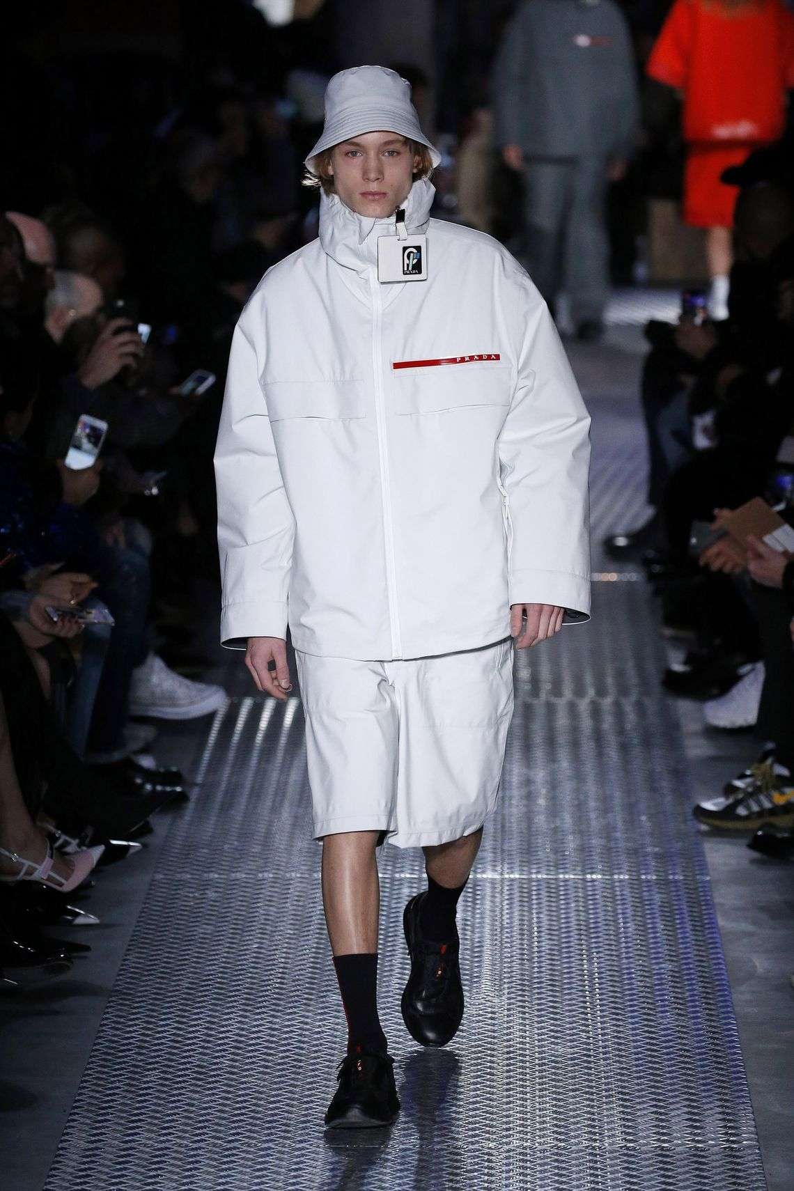 Kolekcję Prady zaprojektowali czołowi designerzy i architekci świata, m.in. Herzog & de Meuron i Rem Koolhaas