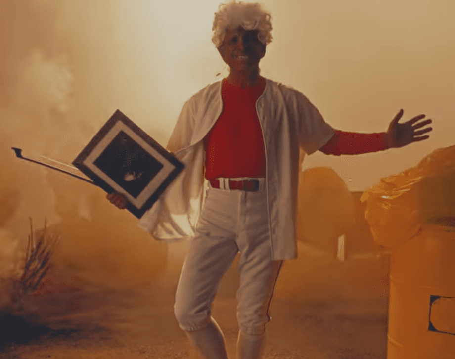 6 najlepszych teledysków kwietnia: "Lśnienie" i "Dzień świstaka" w jednym oraz szatan z aspiracjami Mozarta