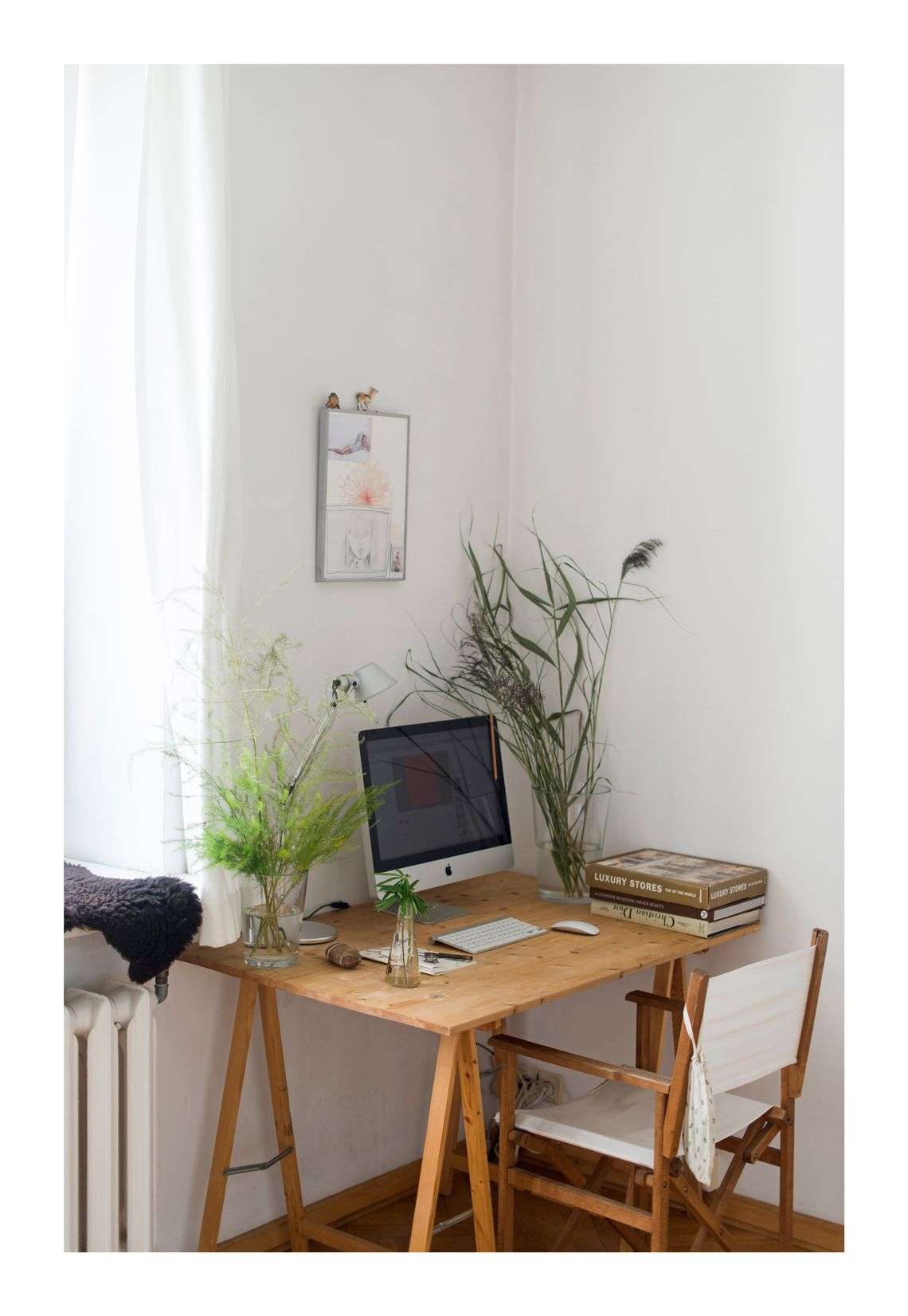 Odwiedziliśmy Justynę Chrabelską, jedną z pierwszych projektantek, które wprowadziły linię ready-to-wear w Polsce