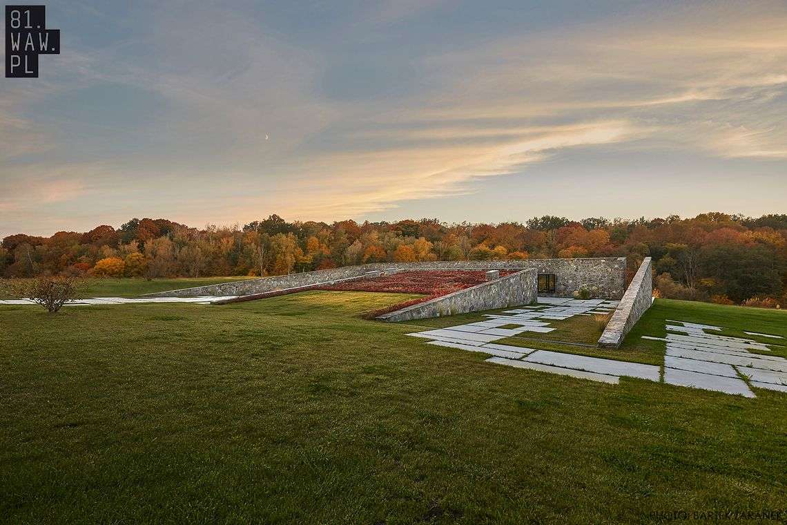Dom Polny - ukryty pośród pól - kolejny niezwykły projekt warszawskiej pracowni architektonicznej