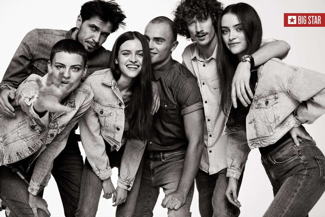 Moda gra na sentymentach. Powrót do stylu lat 90-tych w kultowej marce