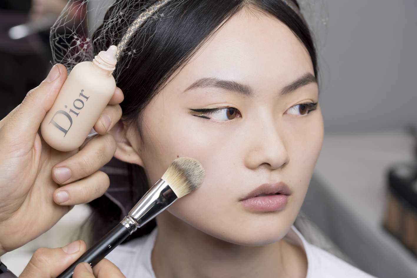 Dior haute couture 2020: potęga makijażu