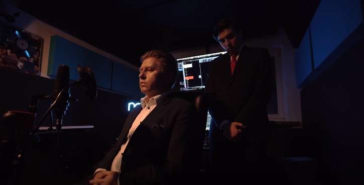 Tata Maty, prawnik i profesor UW, rapuje w #hot16challenge