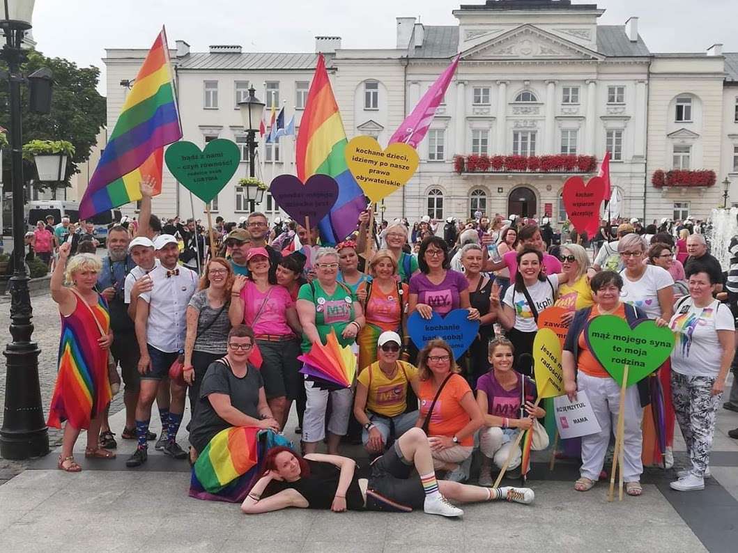 Stowarzyszenie My Rodzice: "Mam homoseksualne dziecko - czy ono jest warte mniej?" [wywiad]