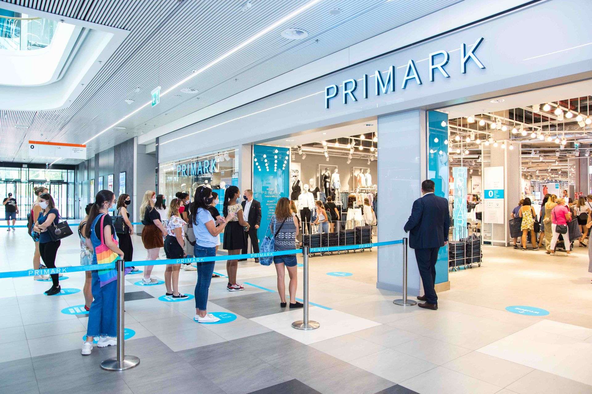 Byliśmy na otwarciu pierwszego sklepu Primark w Polsce i zdradzamy, dlaczego warto się tam wybrać