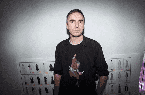 Raf Simons po raz pierwszy w historii z własną kolekcją mody damskiej