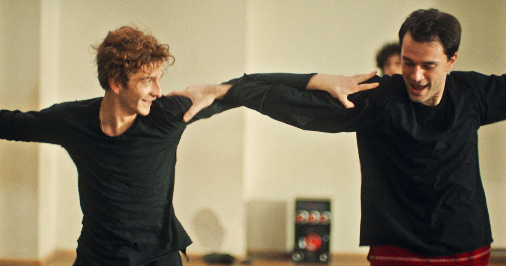 W Gruzji chceli go zakazać. „A potem tańczyliśmy” to jeden z tych filmów, które trudno zapomnieć [recenzja]