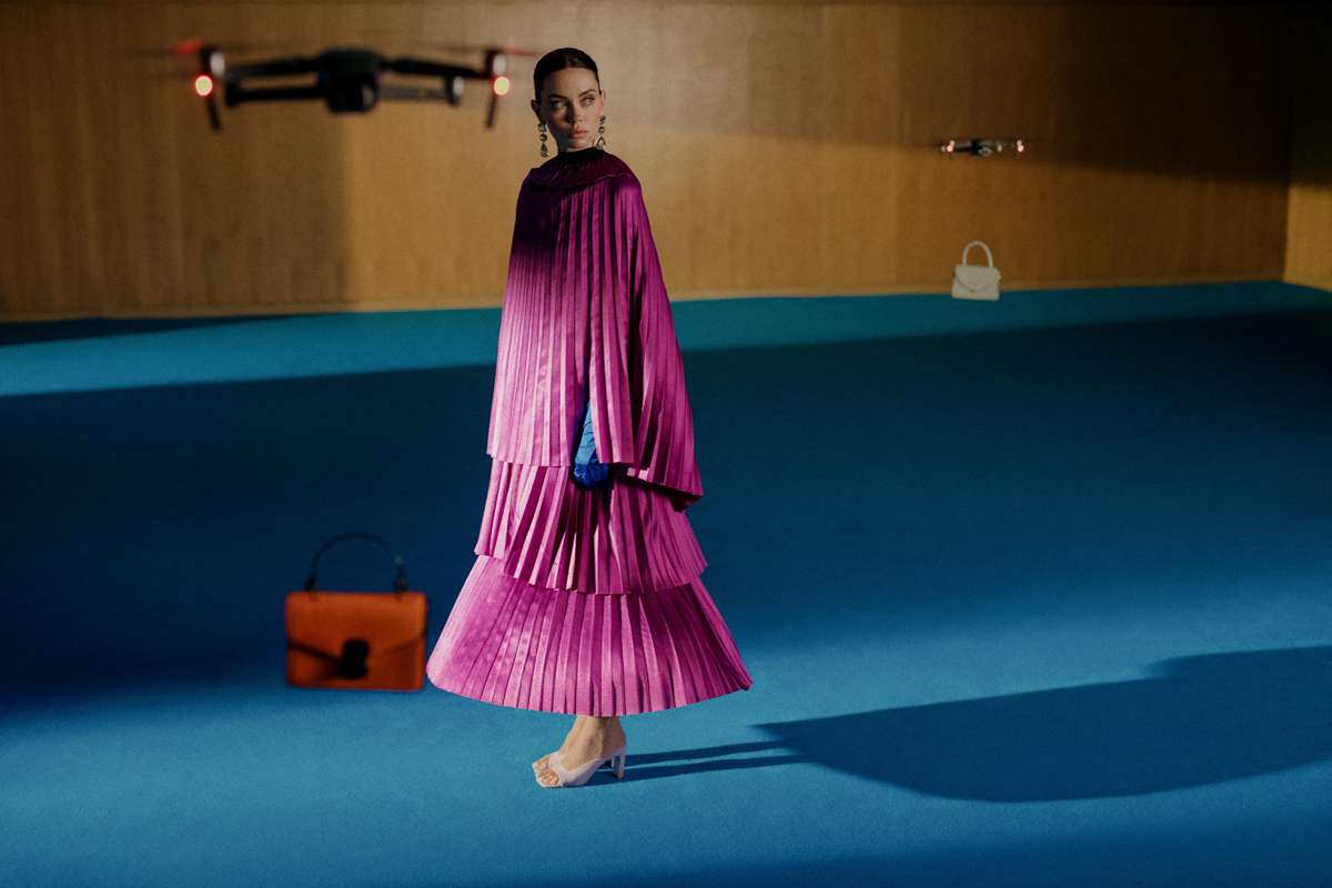 Baśniowa atmosfera nowej kampanii Renee przenosi modę do świata snów