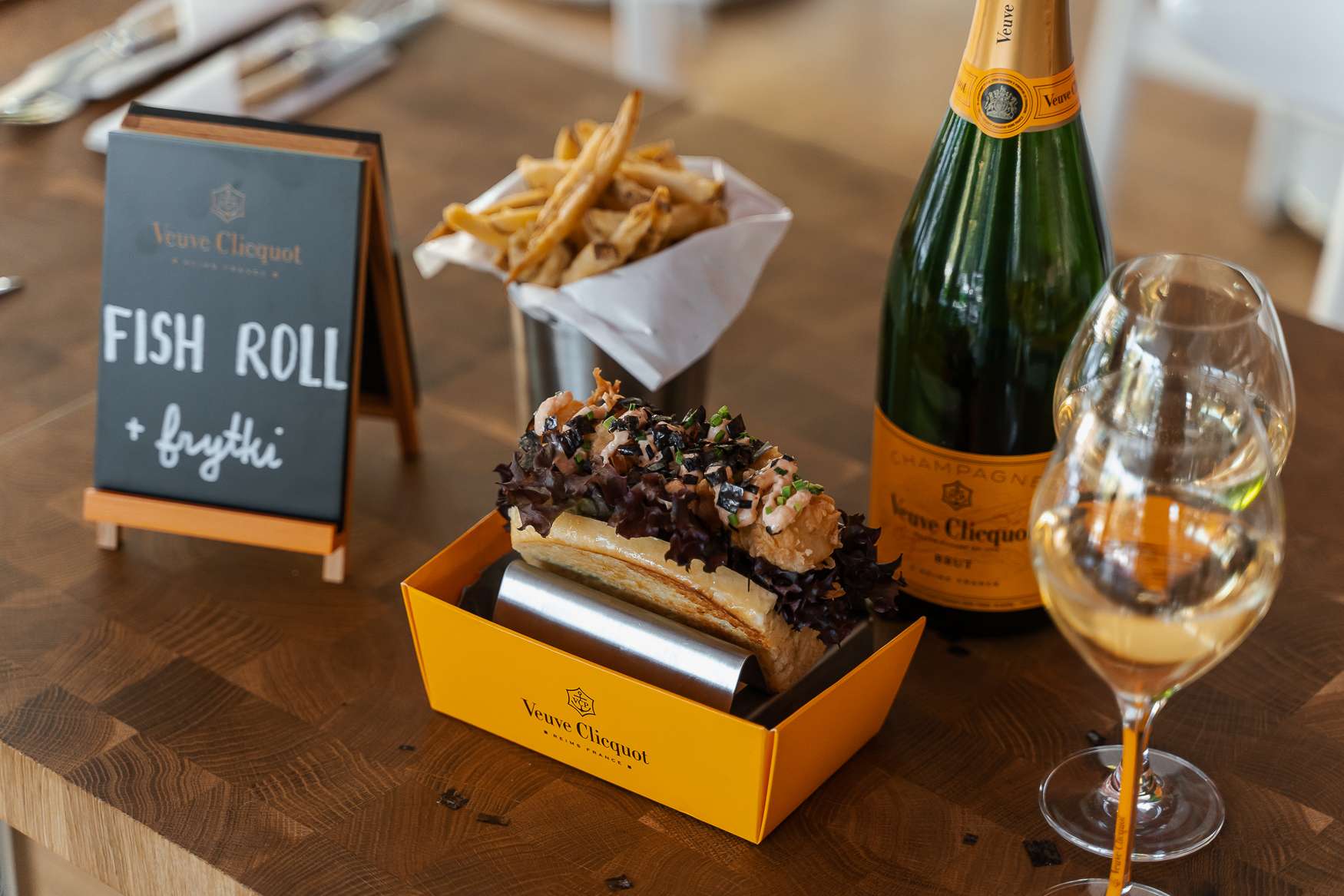 Szampan ze streetfoodem? Jak najbardziej, ale tylko z Veuve Clicquot!