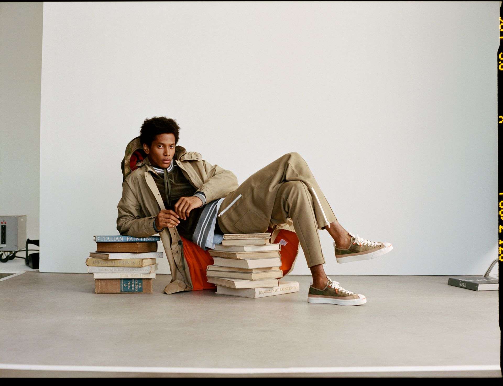 Trochę streetwear, trochę moda elitarna. Wspólna kolekcja Converse i Todda Snydera