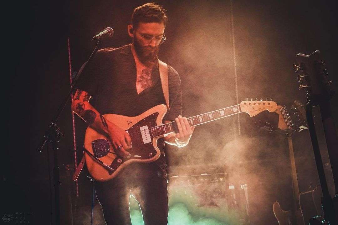 Stworzył muzykę do świetnych „Piosenek o miłości”. Zadaliśmy mu kilka pytań [wywiad]