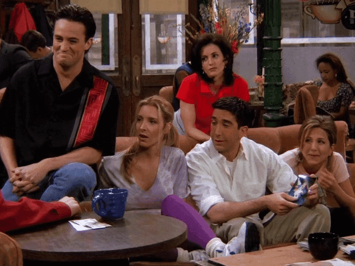 10 najzabawniejszych scen z serialu „Friends”