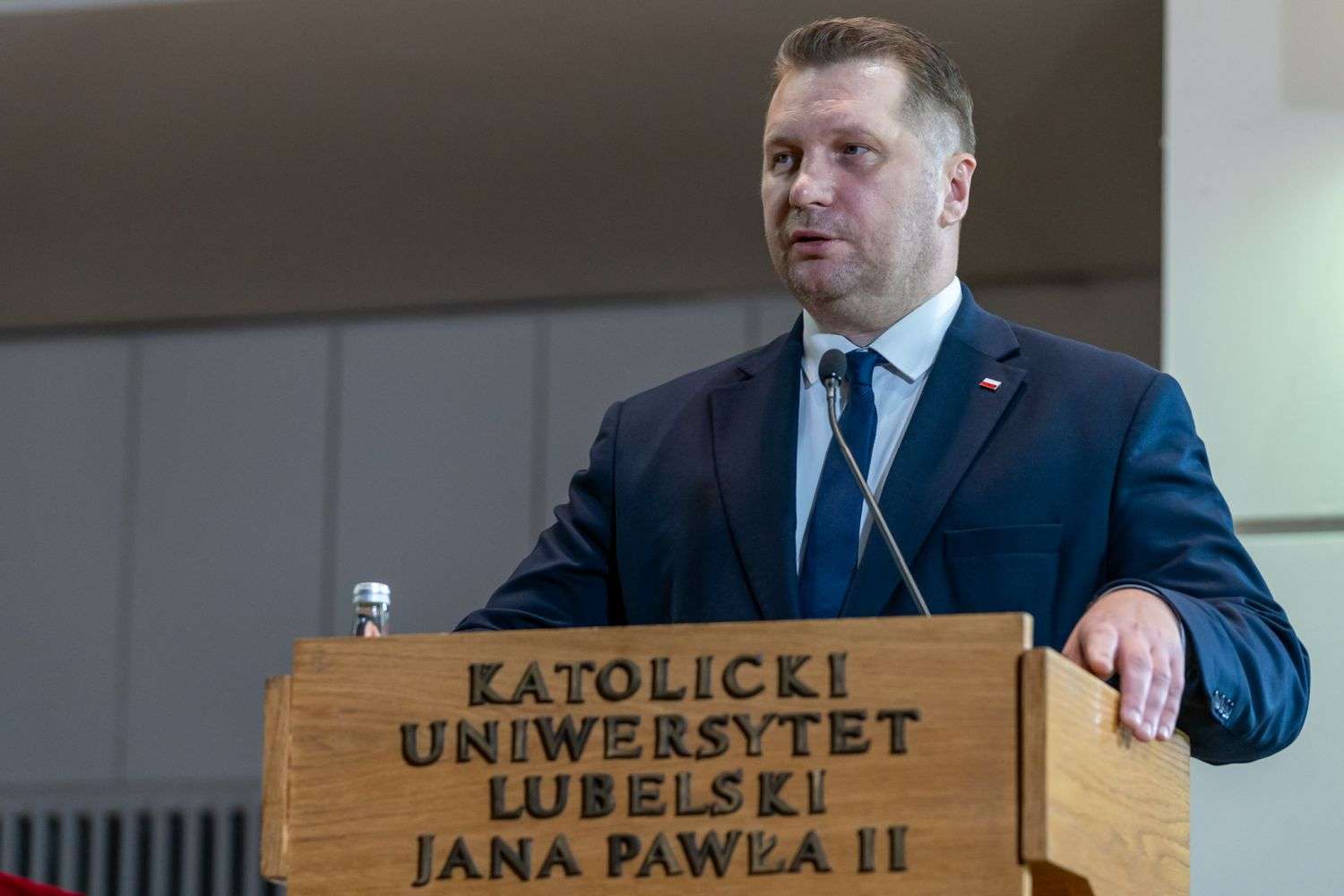 Biblistyka i nauka o rodzinie, czyli studia według ministra Czarnka