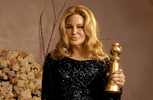 Zmysłowość, klasyka, falbany. Najlepsze kreacje gwiazd na gali Złotych Globów 2023