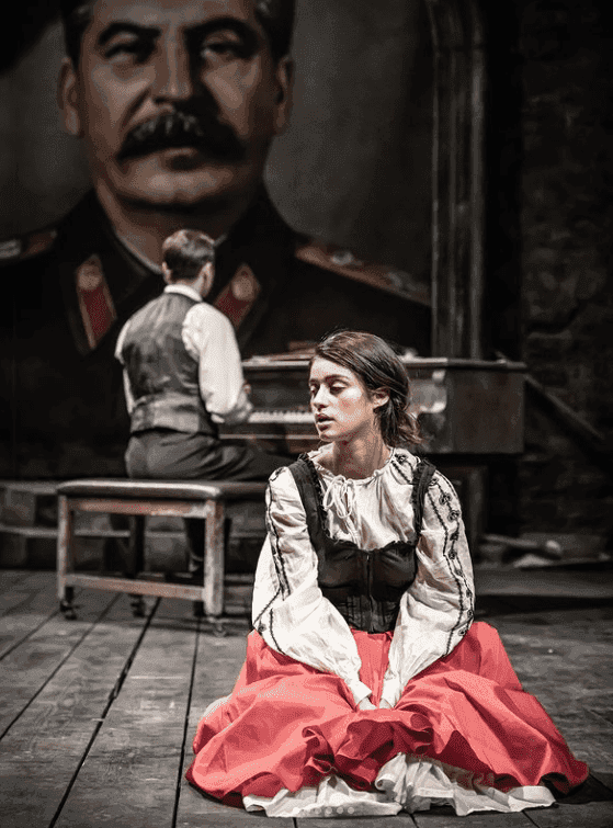 „There is no God. Only the Devil”, czyli o brytyjskiej adaptacji „Zimnej wojny” [RECENZJA]