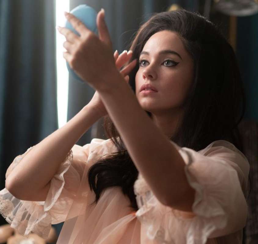 Gwiazdorski grooming – Priscilla miała 14 lat, gdy poznała Elvisa