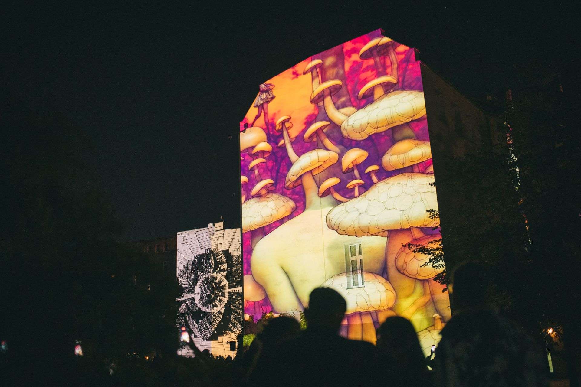 Wspólnie z Kinomuralem zachęcamy do zgłoszeń w ramach OPEN CALL, by wasze prace rozświetliły ściany budynków we Wrocławiu