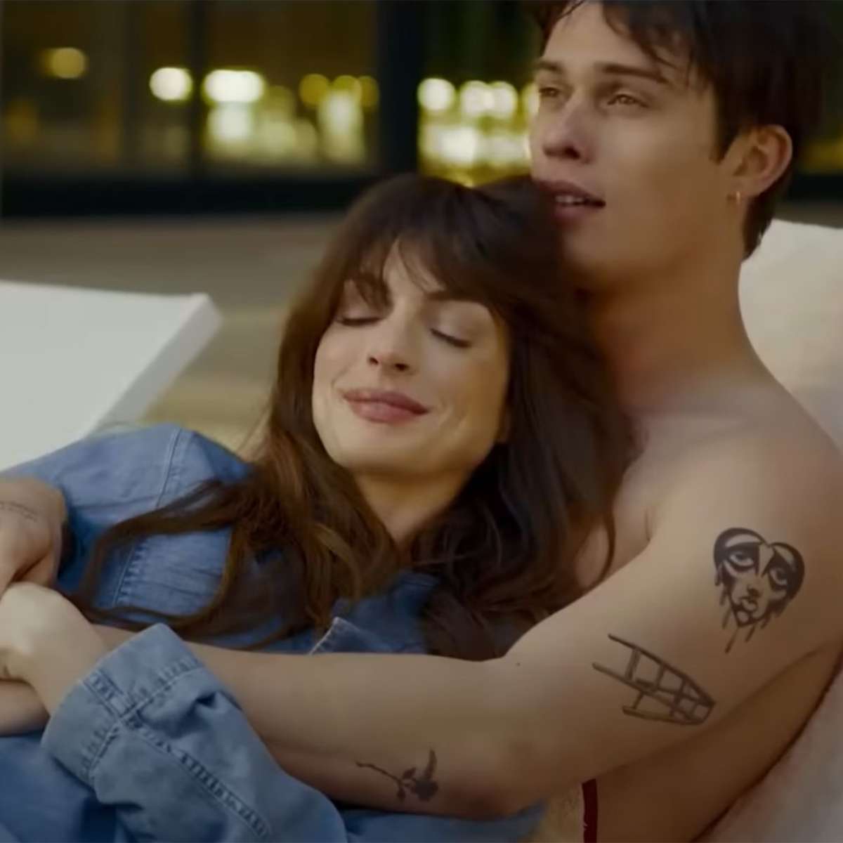 „Na samą myśl o Tobie”: fanfik o Harrym Stylesie z feministycznym zacięciem [RECENZJA]