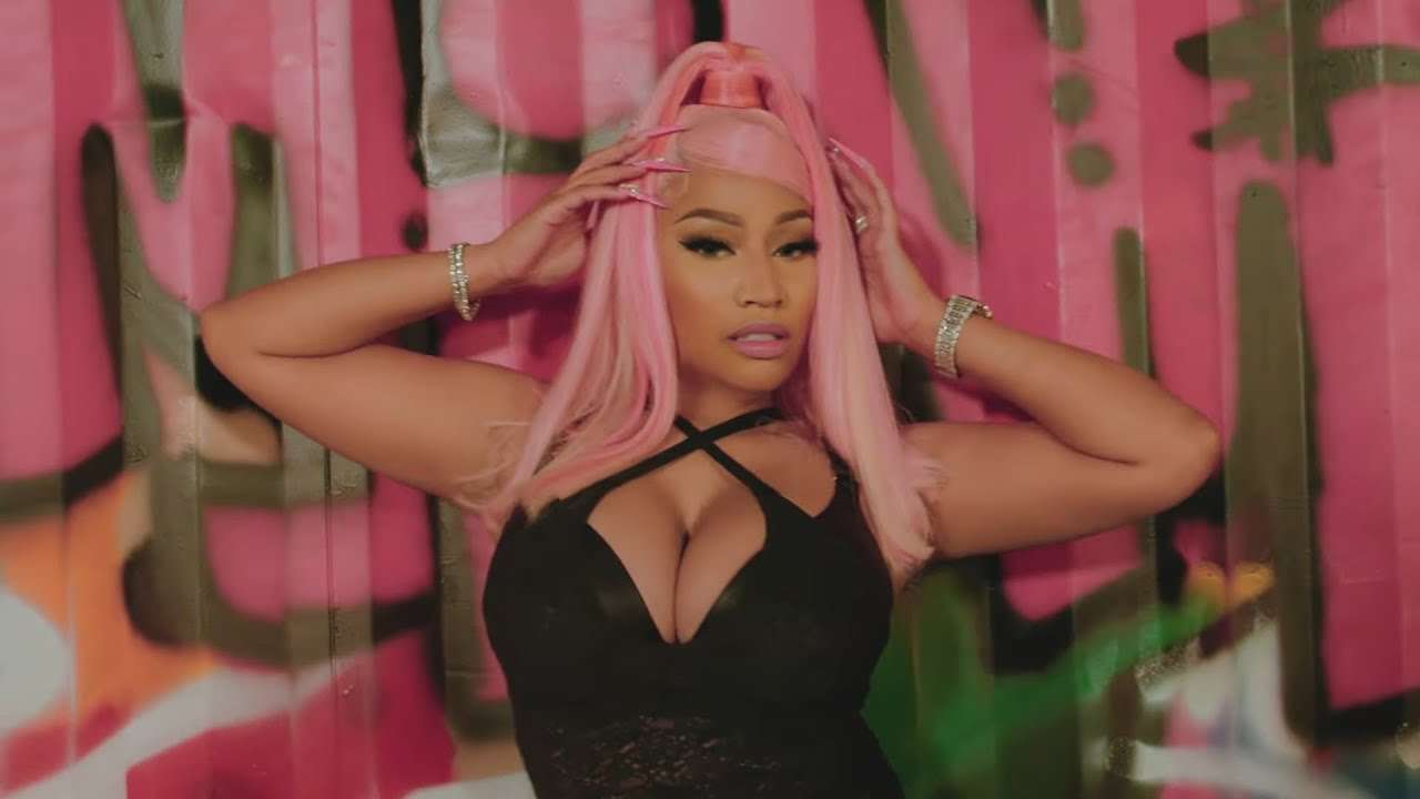 Nicki Minaj zatrzymana w Amsterdamie za posiadanie marihuany. Przeprasza fanów z Manchesteru [WIDEO]