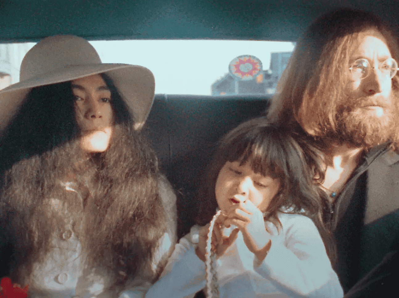 Opowieść inna niż wszystkie. „One to one. John i Yoko” od 12 września w kinach [ZWIASTUN]