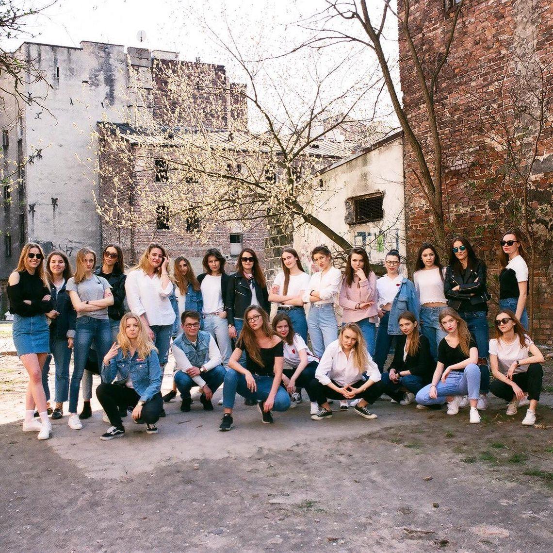 Fashion Management Club to grupa ambitnych studentów, którzy organizują spotkania rozwijające wiedzę o biznesie mody w Polsce