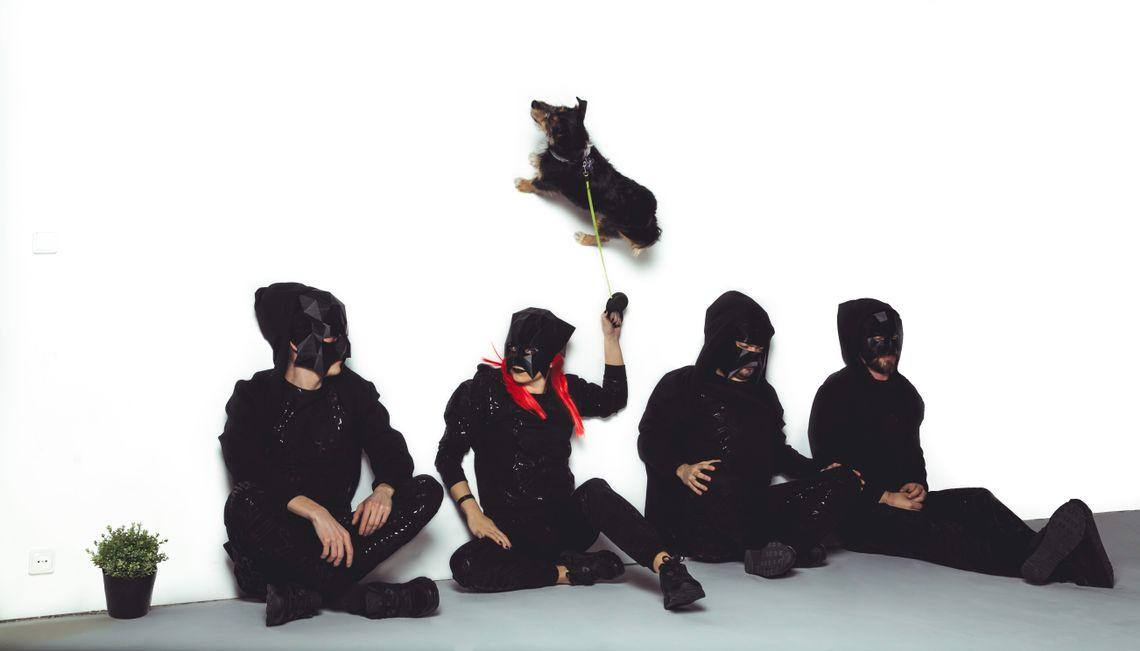 Czarna komedia, psychodela i musical. BOKKA prezentuje nowy klip