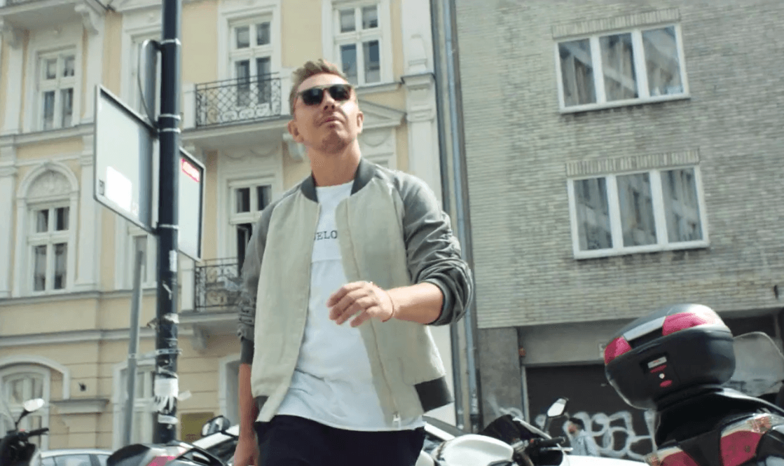 Czy Warszawa może zostać europejską stolicą mody? Pytamy Łukasza Jemioła, który został też naszym przewodnikiem po mieście