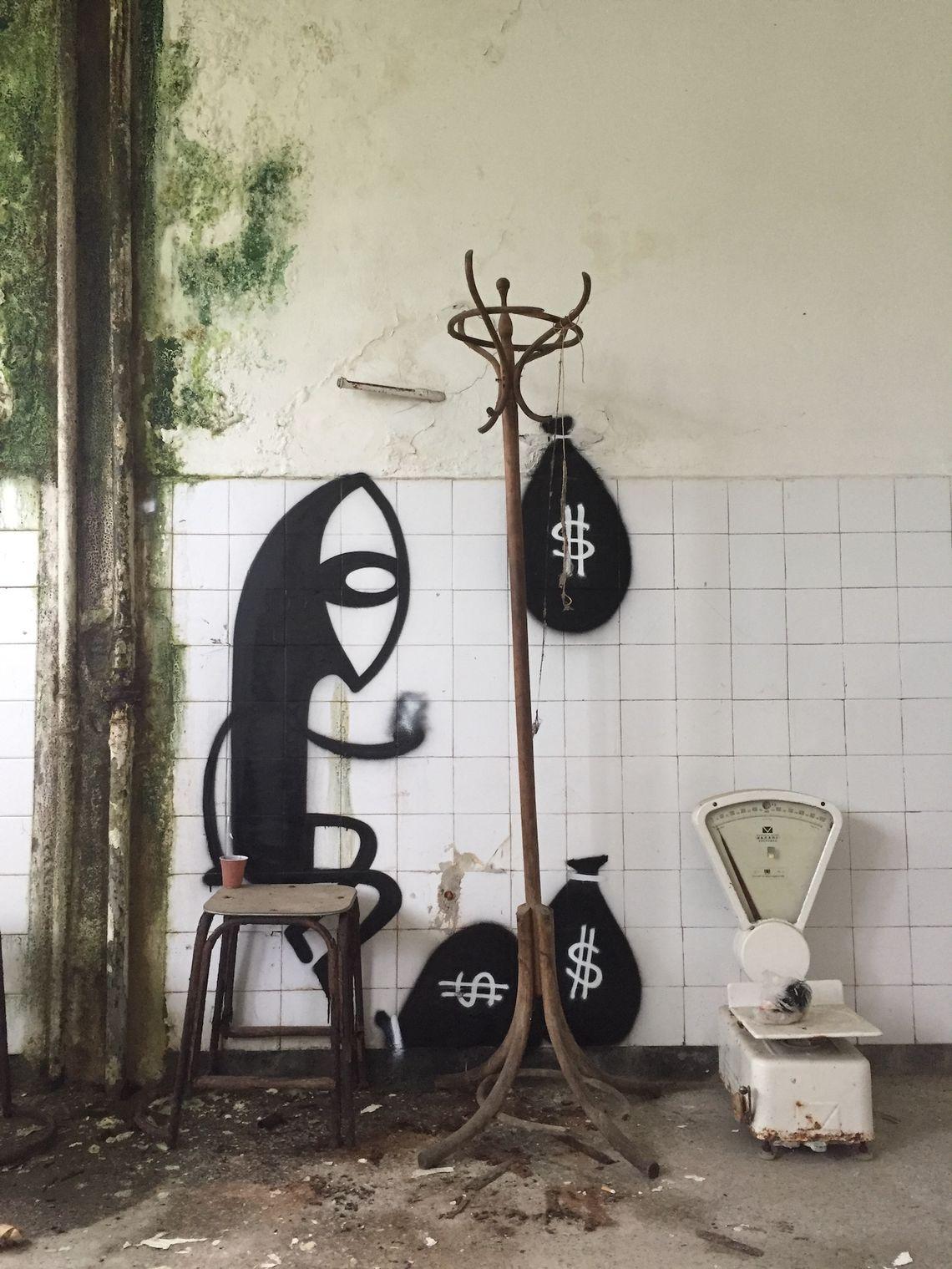 Polski streetartowiec podbija świat. Jego Peryskop to dla wielu postać kultowa [wywiad]