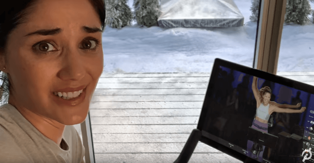 Z powodu tej reklamy roweru treningowego firma straciła w 1 dzień prawie miliard dolarów na wartości