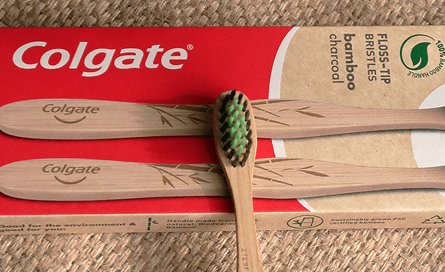 Colgate wprowadziło bambusową, biodegradowalną szczoteczkę do zębów