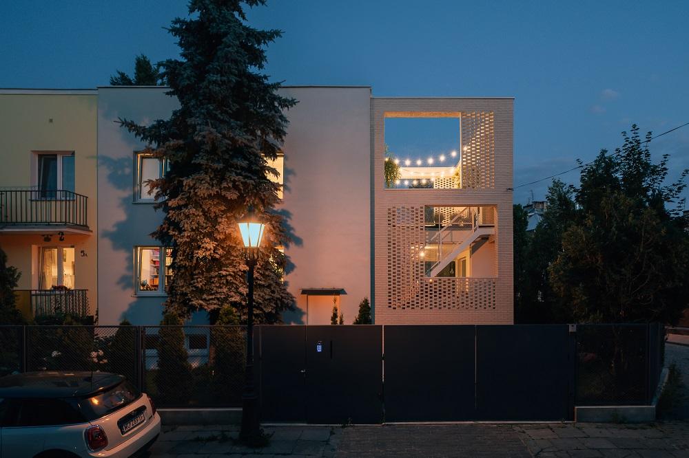 Redefinicja szeregowca z PRL-u według architektów z polskiego studia