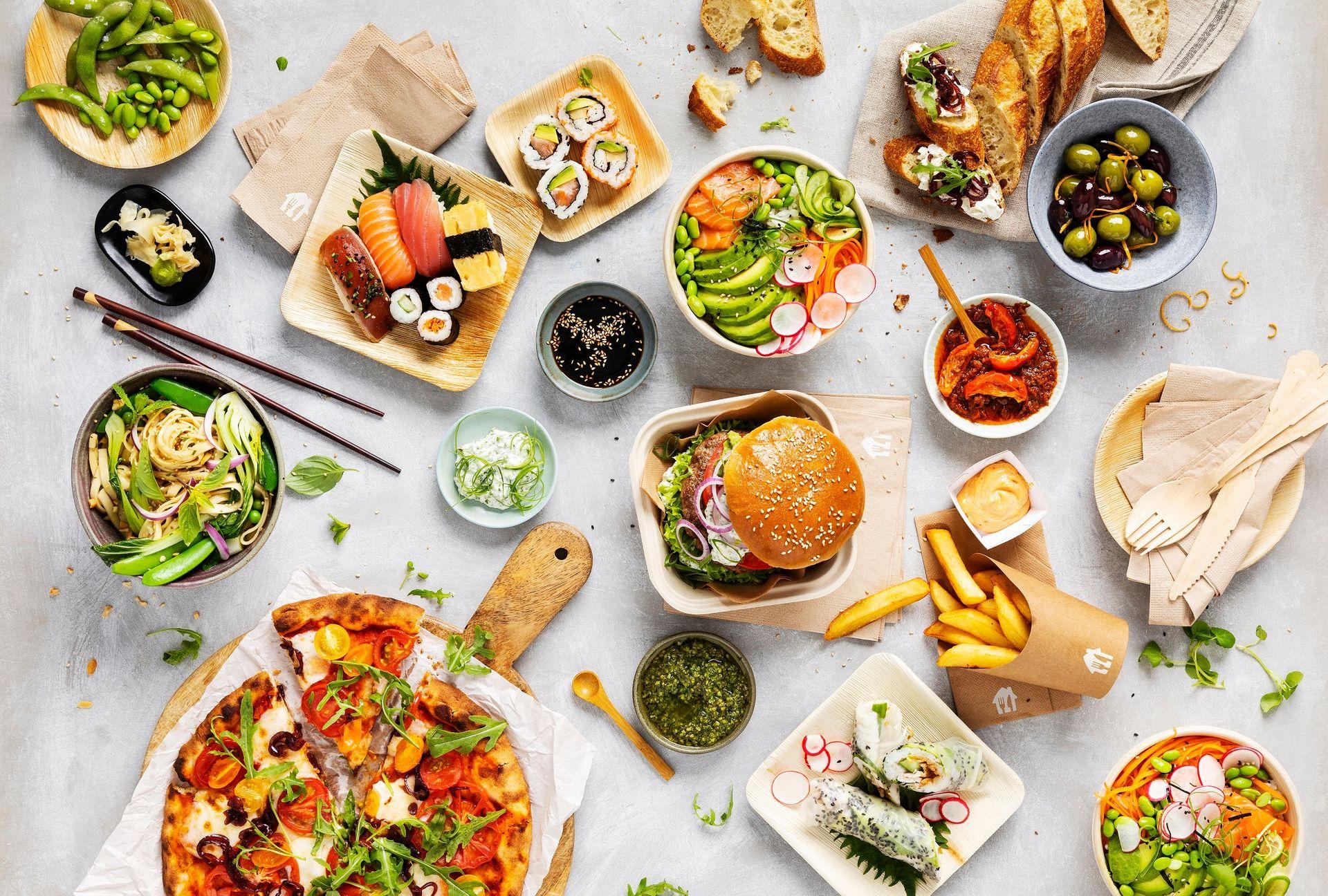 W ostatniej dekadzie Polacy zaczęli jeść sushi, hummus czy curry i stali się foodies. Jak do tego doszło?