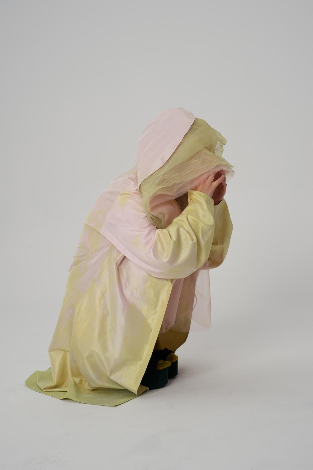 „Cycle” Moniki Kaczyńskiej. Kolekcja młodej projektantki inspirowana cyklem przemian w naturze