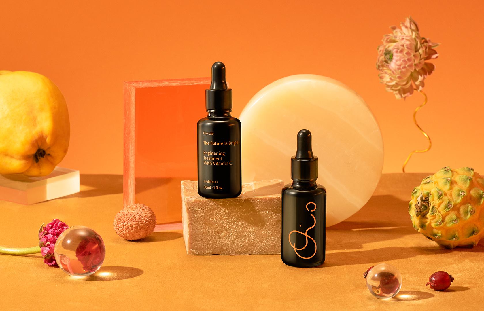 Wypróbowaliśmy kurację rozjaśniającą polskiej marki Oio Lab. Jest idealna na tę porę roku