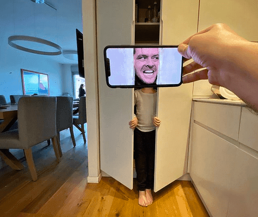 Kolaże ze smartfona i rzeczywistości. Poznajcie kreatywne fotografie Yahava Draizina