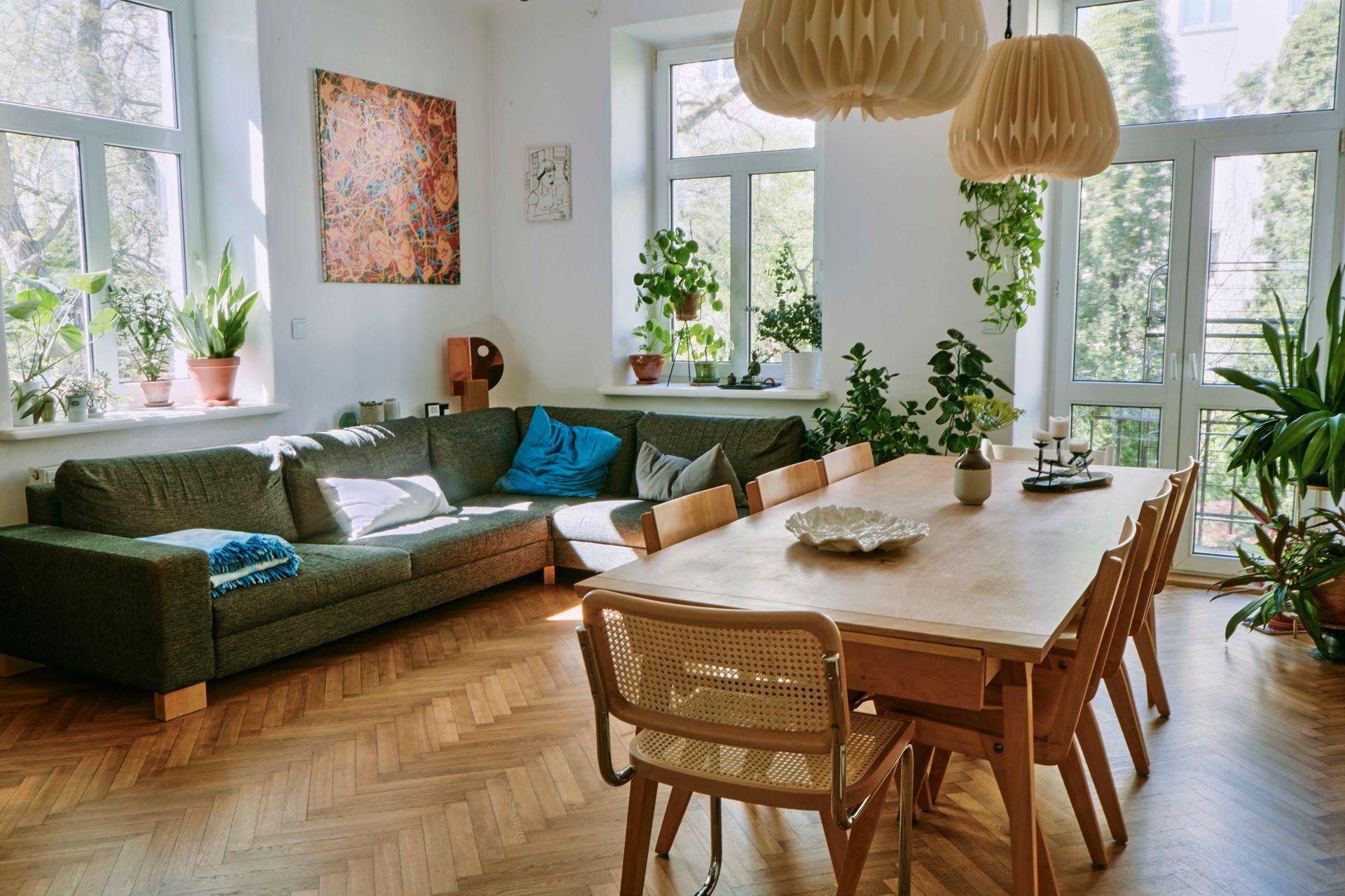 Zajrzeliśmy do domu Magdy Ponagajbo i Jakuba Piontego Jezierskiego, bardzo utalentowanego duetu grafików