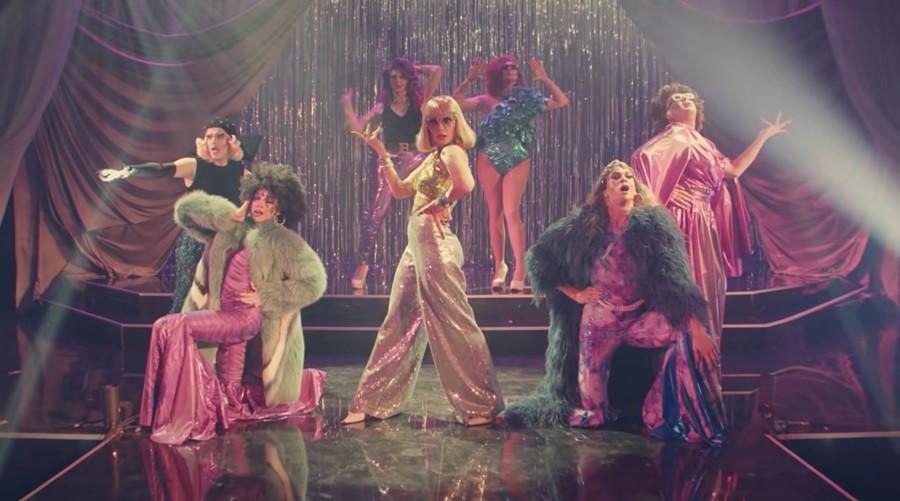 W Rosji powstał telewizyjny drag show, ale twórcy twierdzą, że nie ma nic wspólnego z LGBT+