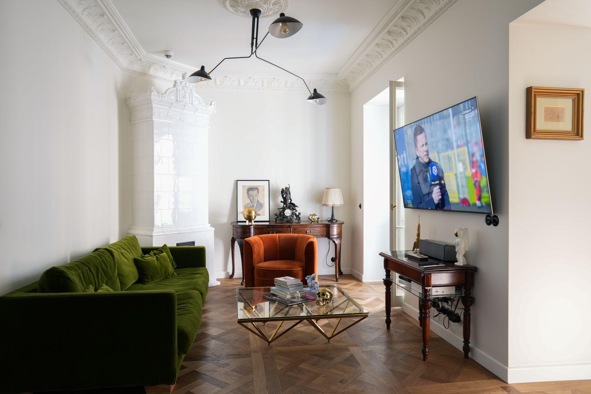 Z wizytą u Piotra Kędzierskiego, dziennikarza, DJ-a i prezentera znanego m.in. z duetu z Kubą Wojewódzkim