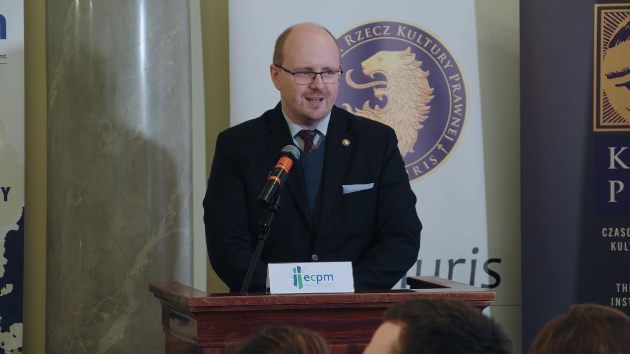 Ordo Iuris na skraju upadłości. Może nie starczyć im pieniędzy na obronę polskiej rodziny