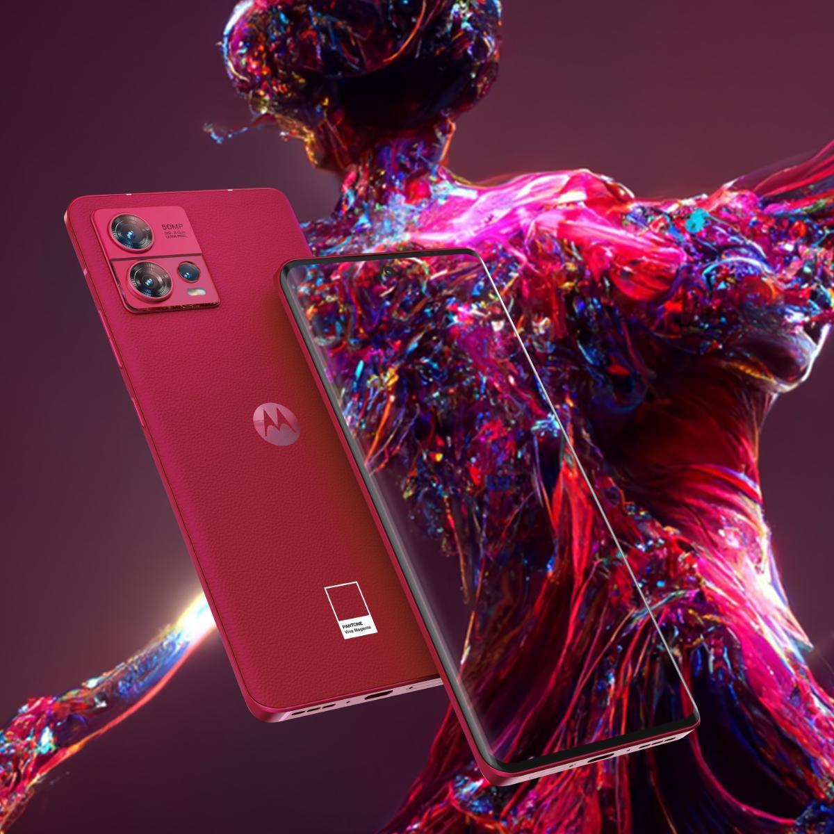 Motorola celebruje kolor roku wg Pantone. Specjalna wersja smartfona w odcieniu Viva Magenta wkracza na rynek!