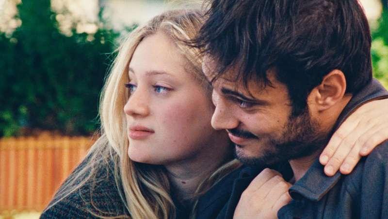 Prawdziwy hołd dla teatru. „Forever Young” wkracza do polskich kin [RECENZJA]