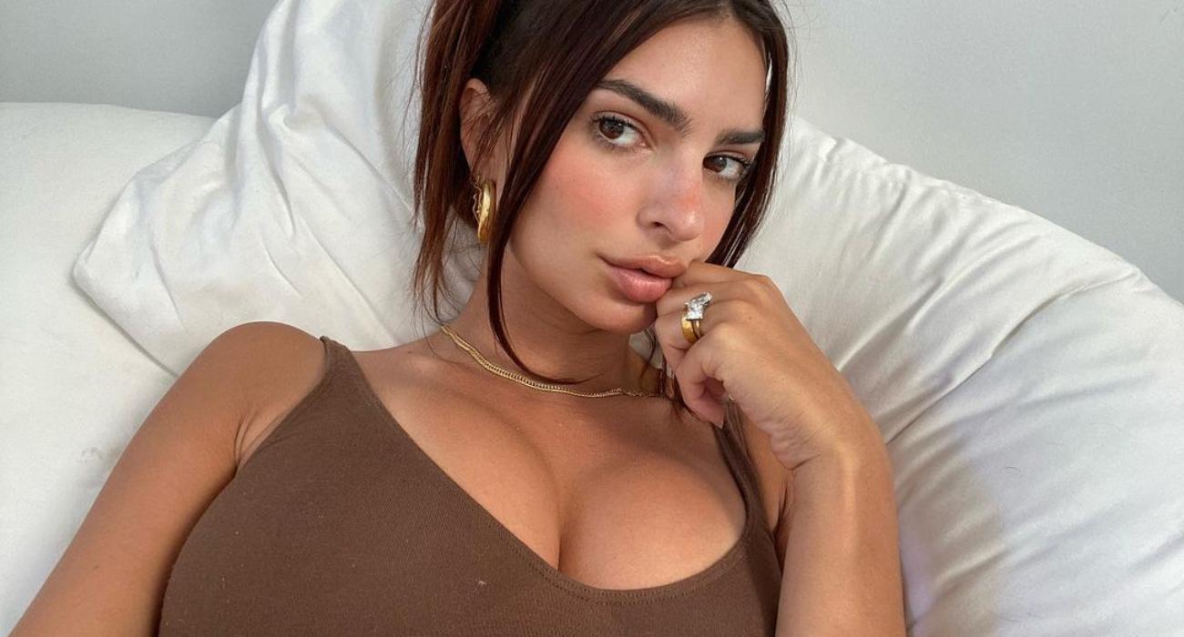 Emily Ratajkowski uczy, jak wymówić jej polskie nazwisko. Wideo jest viralem