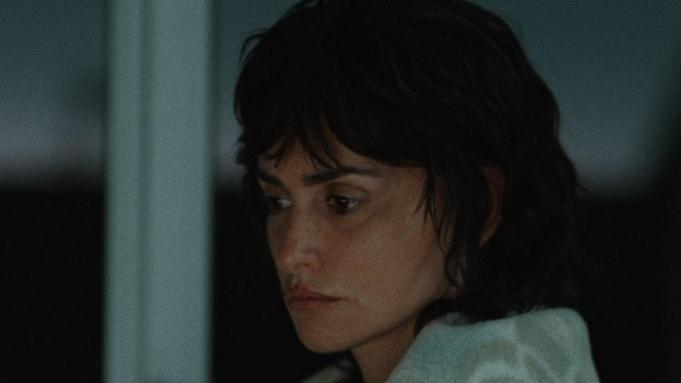 Penelope Cruz w przejmującym dramacie społecznym [RECENZJA]