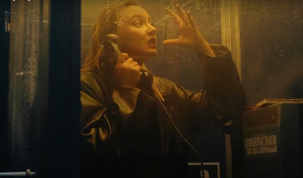 Natalia Nykiel wraca do electropopu i mówi „Bye Bye” starej sobie w nowym klipie!