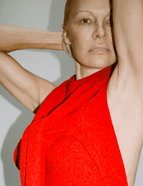 Pamela Anderson zachwyca świat w niezwykłej kampanii Proenza Schouler