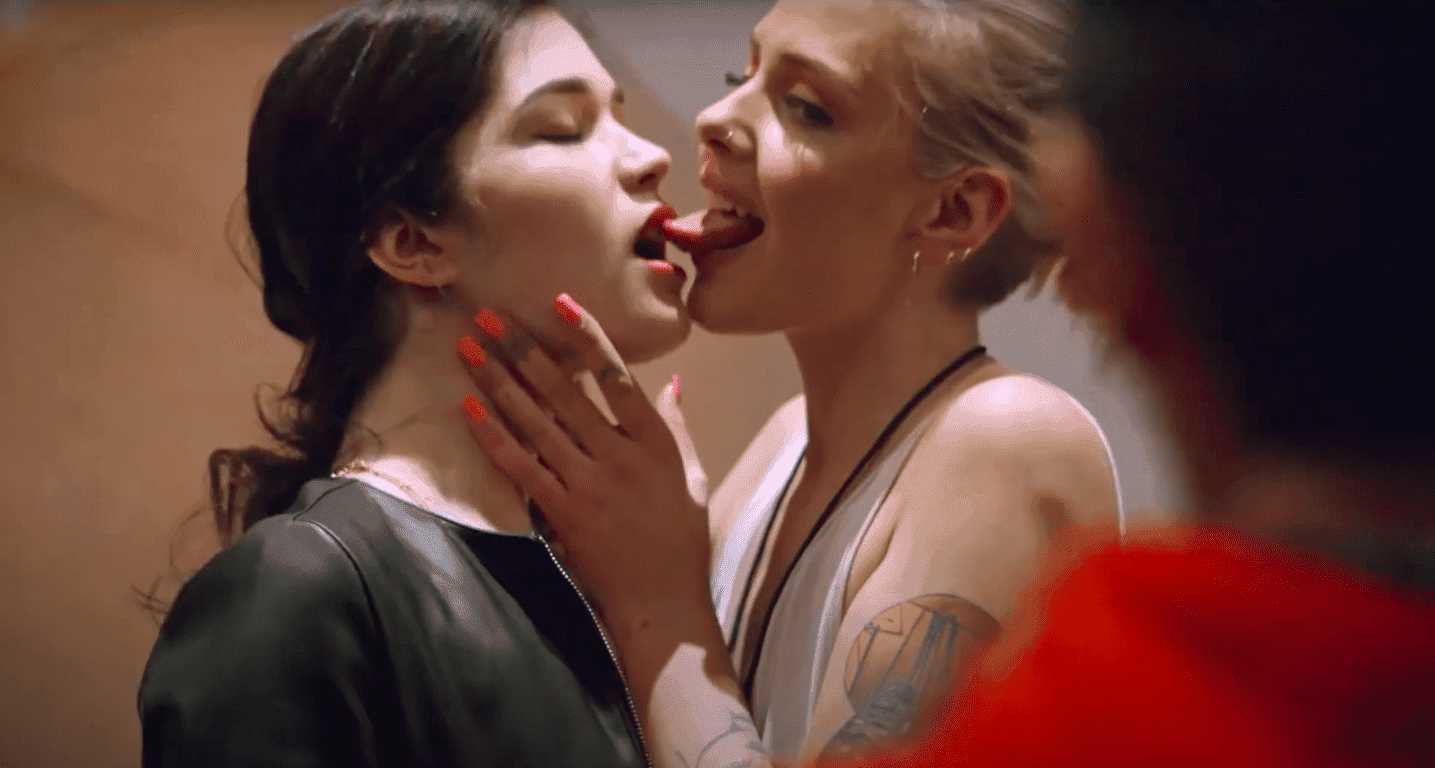 Badanie: dlaczego lesbijki osiągają orgazm częściej niż kobiety hetero?