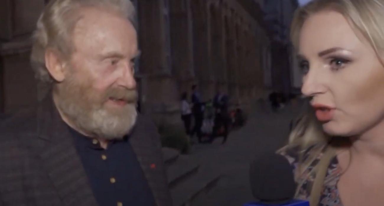 Żona Olbrychskiego przerywa jego wywiad w TV Republika. „Szkodliwa telewizja” [WIDEO]